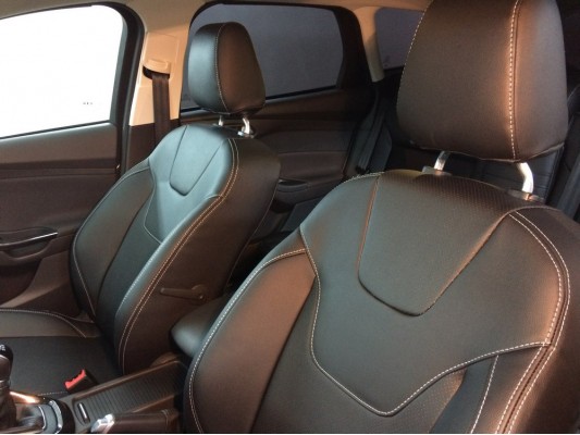 Каркасные авточехлы на Ford Focus 3 рестайлинг Каркасные авточехлы на Ford Focus 3 рестайлинг